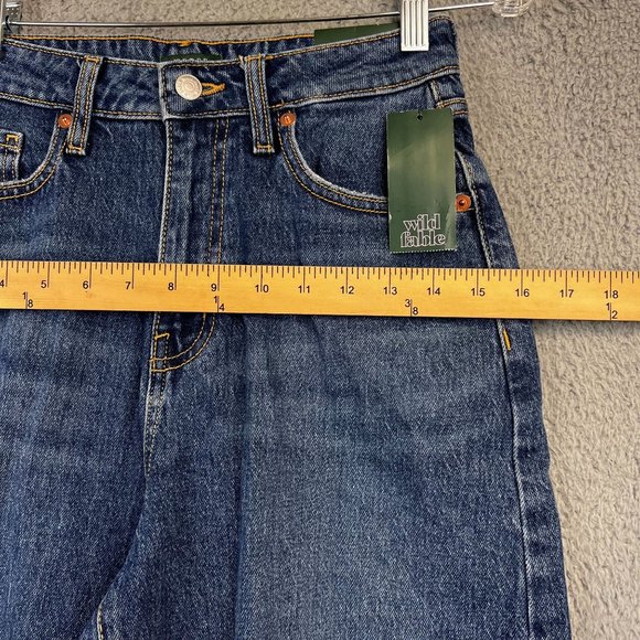 New Wild Fable Women’s Distressed Highest‎ Rise Baggy Jeans size 2/26 Waist - Picture 6 of 14